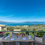 Thea 1h 50min From Athens Intl Airport