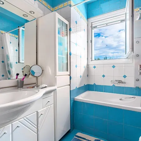 Villa Thea 1h 50min From Athens Intl Airport *