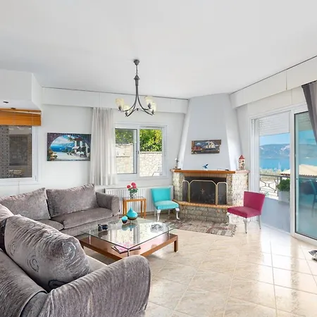 Thea 1h 50min From Athens Intl Airport *