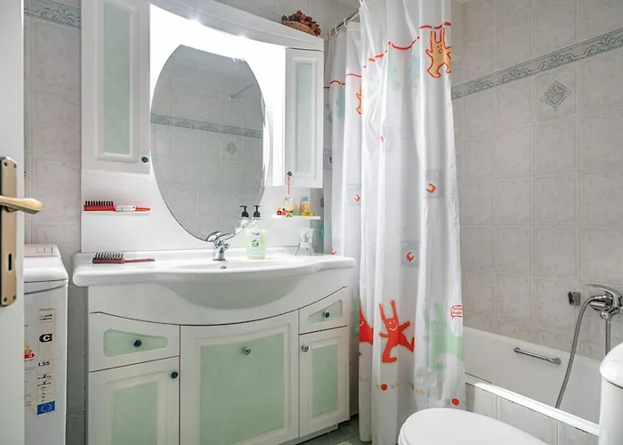 Thea 1h 50min From Athens Intl Airport *