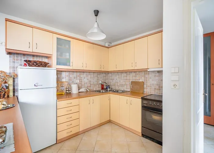 Thea 1h 50min From Athens Intl Airport Вилла *