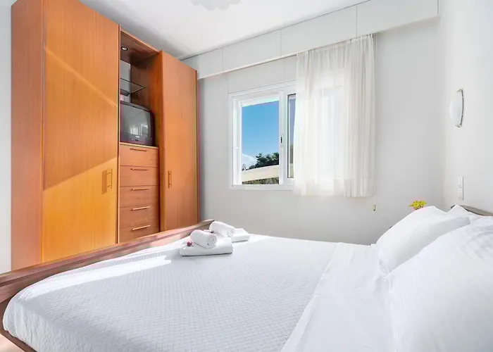 Thea 1h 50min From Athens Intl Airport *