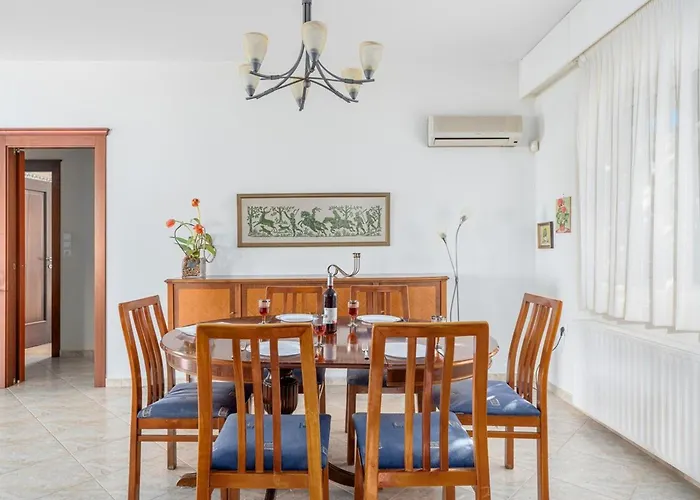 Thea 1h 50min From Athens Intl Airport Kato Melidhoni